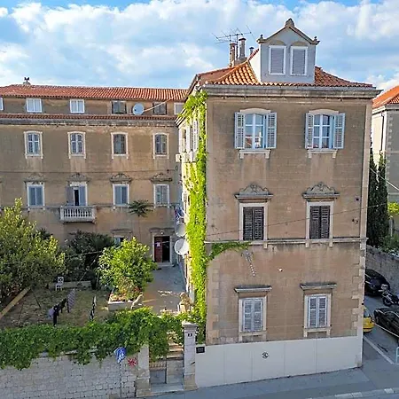Apartman 1881 - Heritage *