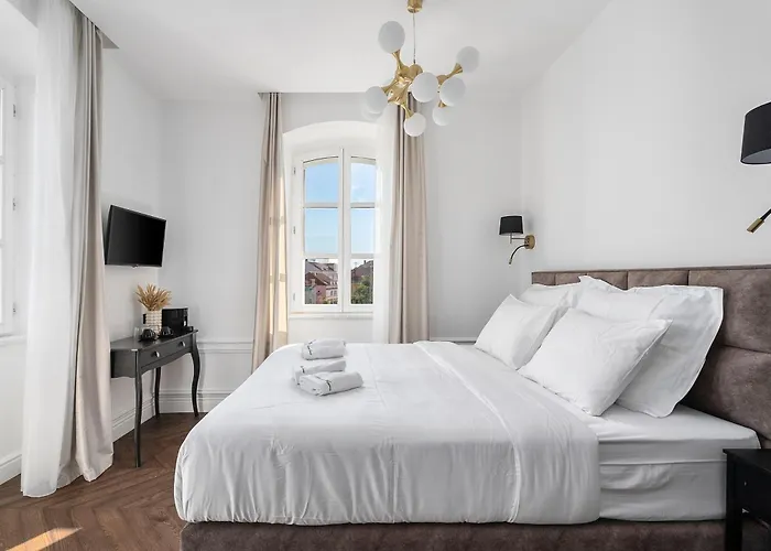 1881 - Heritage * Split